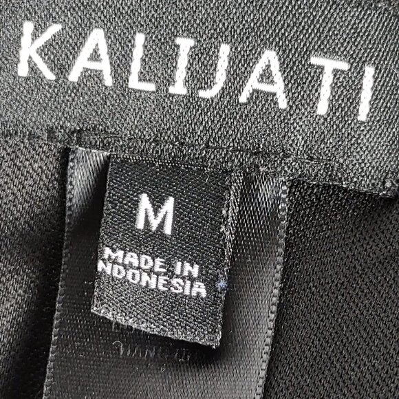 Kalijati Black Lace Dress With Nude Slip Underneath. Size M - Picture 14 of 15